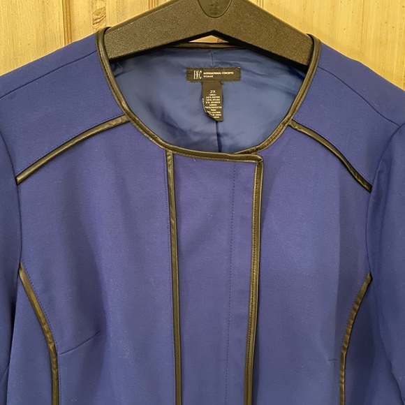 Royal Blue Blazer Size 22💞 - Picture 3 of 3